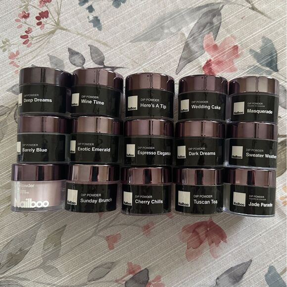 Nailboo Dip Powder Starter Kit + Colors - Picture 2 of 2